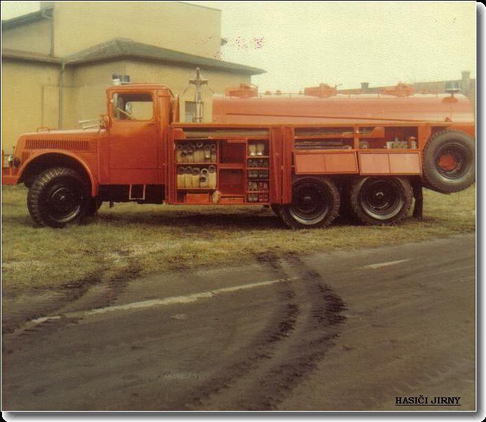 TATRA 111 po přestavbě 004.jpg